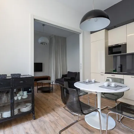 Apartment Easytopstay - Tricolore Modern And Cozy *