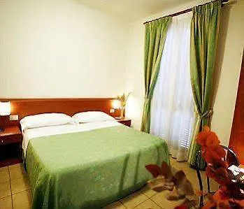 Paradiso Milan