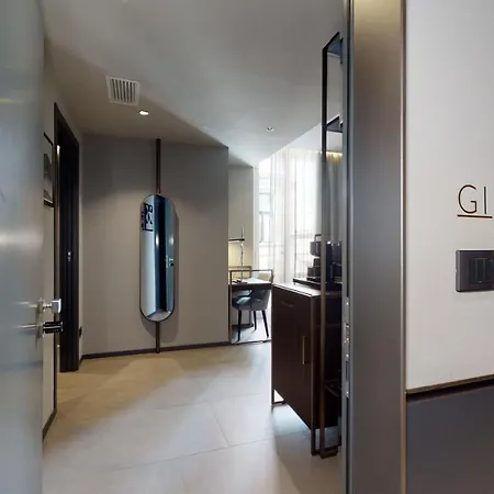 Galleria The Smart Boutique By Ospitami Apartment 4*