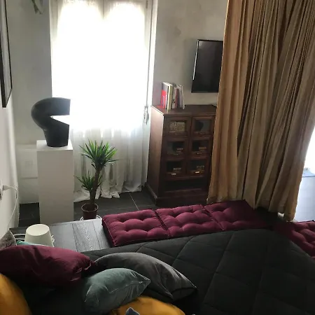 شقة 17 *