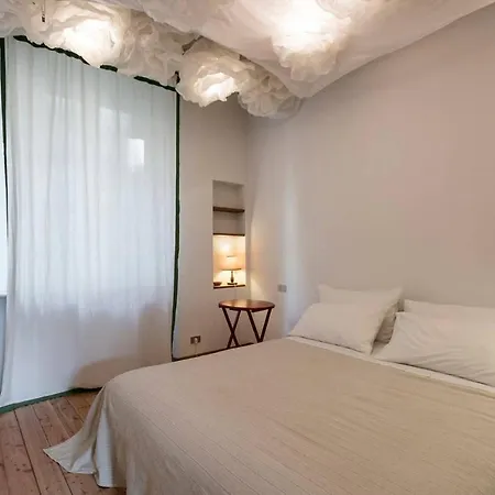 Naviglio, Sweet Dreams In The Heart Of The Fun Apartment *