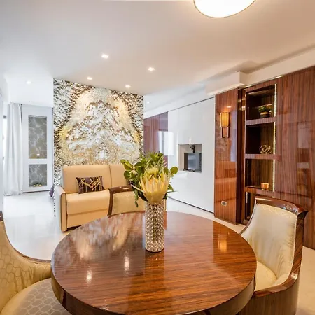 米兰皇家套房酒店 - 市中心 米兰