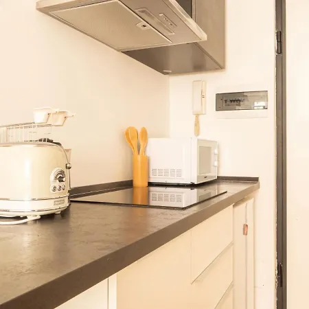 The Best Rent - Cozy One-bedroom Near Central Station Milán