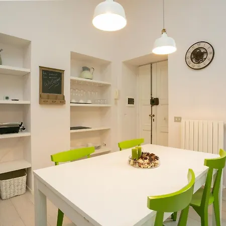 Apartman The Best Rent - Beautiful Near Loreto Metro Station *