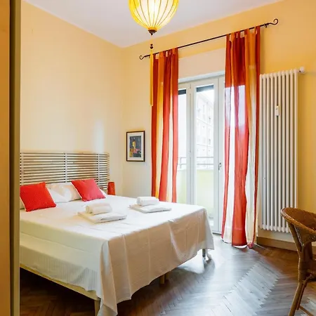 A Retreat In The Heart Of I Via Sapeto * Milan