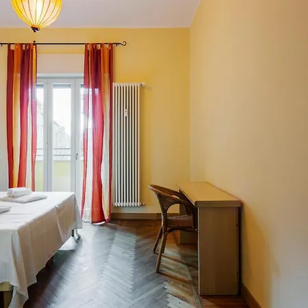 Apartment A Retreat In The Heart Of I Via Sapeto Milan