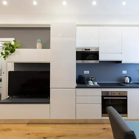 Apartment House San Cristoforo M4 Milan