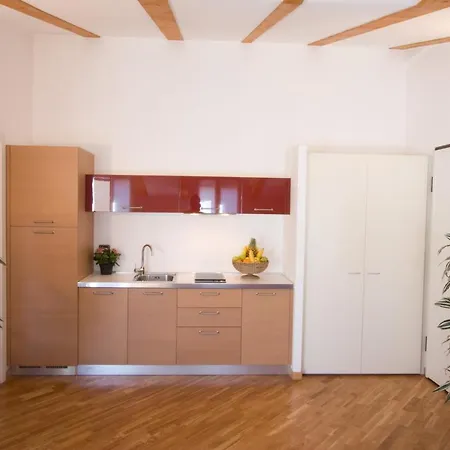 De La Gare Aparthotel 4*