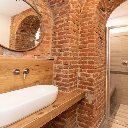 Luxury In Center Milano