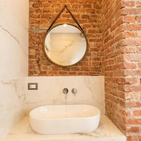 Luxury In Center