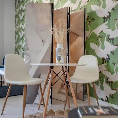 Easylife - - Seveso 44 - Milán