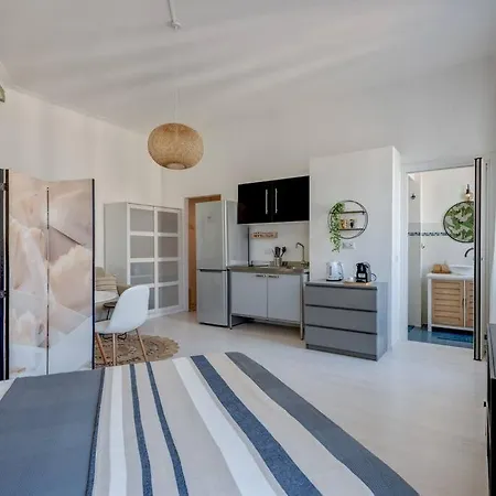 Easylife - - Seveso 44 - מילאנו