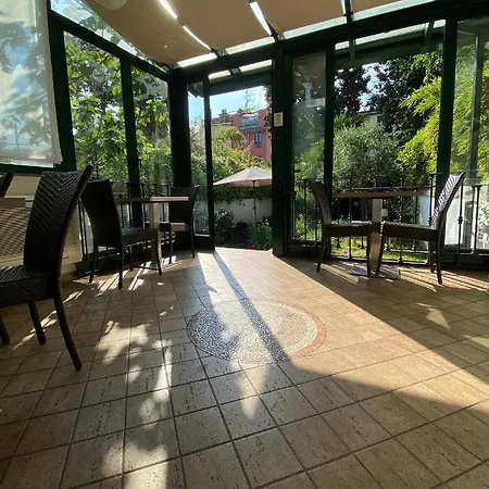 Due Giardini 2* Milano