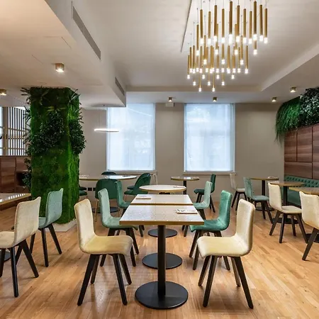 Tocq Hotel 4*