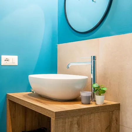 The Rent - Cozy Two-bedrooms In Pasteur District Apartman Milánó