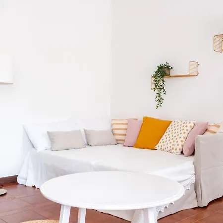 Daire The Best Rent - Large And Bright Two-bedrooms With Balcony