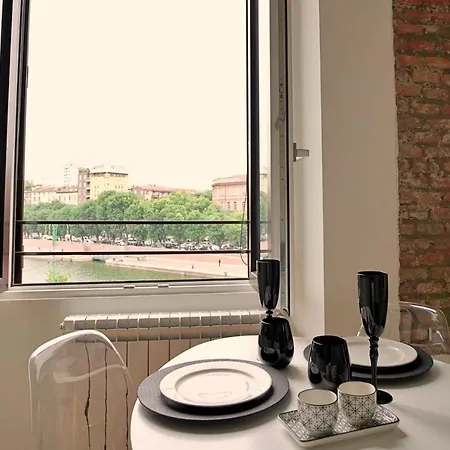 Apartament P&d Darsena Mediolan