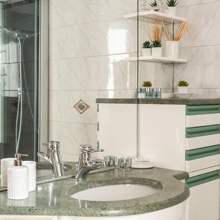 Daire The Best Rent - Large And Bright Two-bedrooms With Balcony *