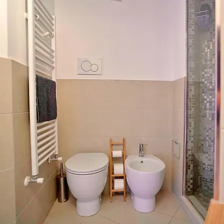 Apartament P&d Darsena Mediolan