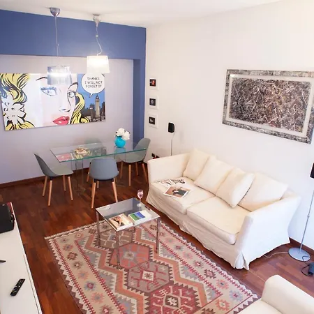 Appartement Pop_house, In The Heart Of Milano!