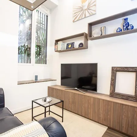 San Gregorio Luxury Master Guest דירה