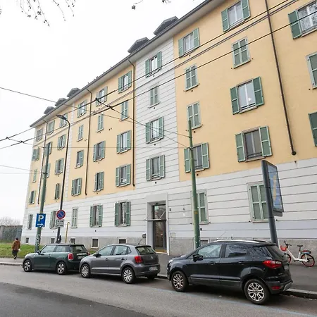 Апартаменты Bnbutler Torelli - Grazioso E Luminoso Bilocale