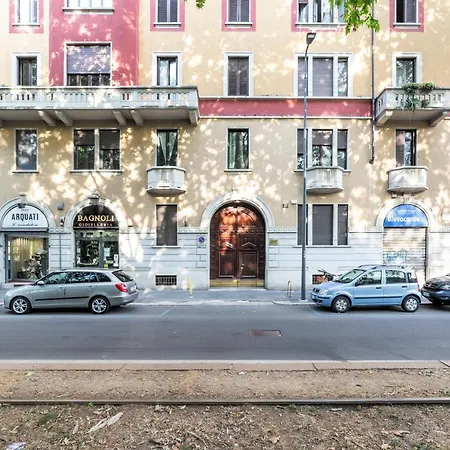 Appartement Guesthost - Isola District & Istria M5 Apt! Milaan