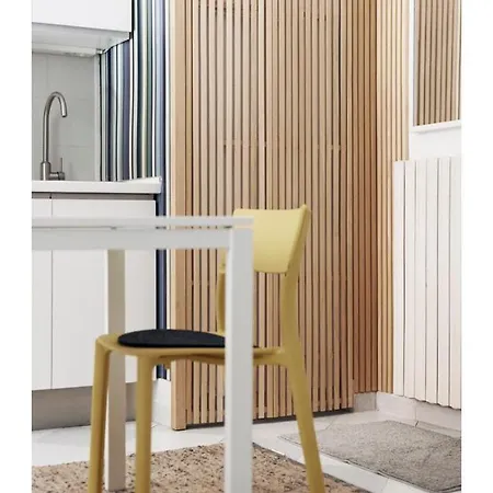 Taking A Walk In The Beating Heart Of Navigli Apartmán