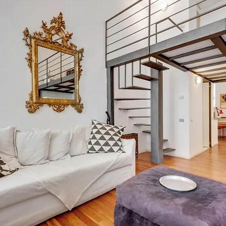 شقة Delightful And Large Loft In Porta Romana ميلان