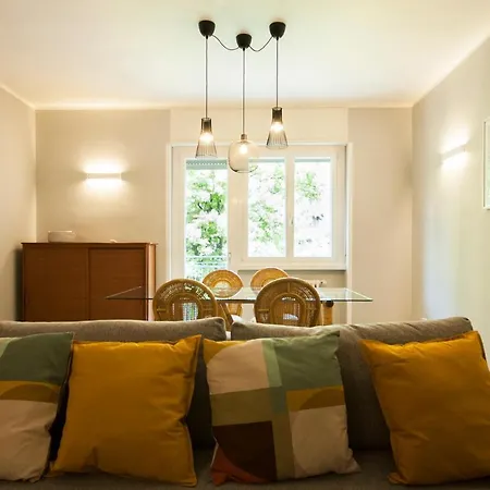 Youhosty - Solari 43