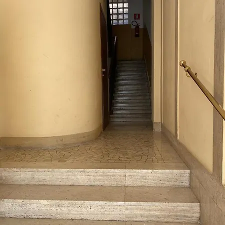 Bright & Spacious Near Navigli - Ponti *