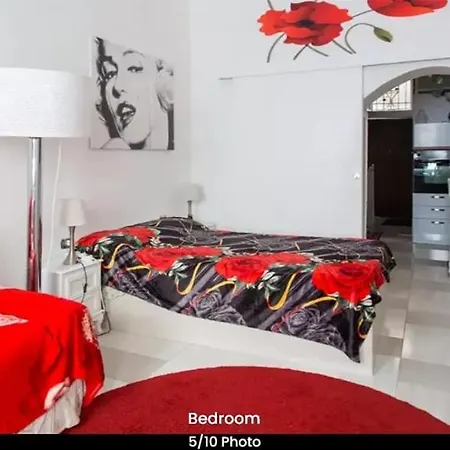 Room In House - 2 Studios With Private Facilities Maison d'hôtes *