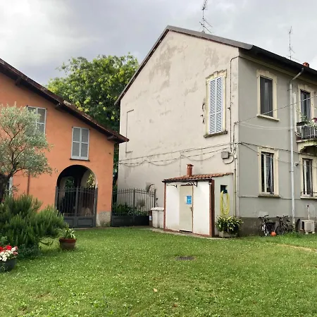 Special Rent Apartment - Relax&Green - Ospedale San Raffale&Bicocca *