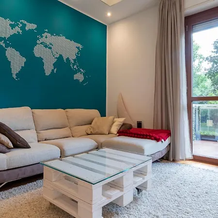 Luxury Close To Navigli - Bari شقة
