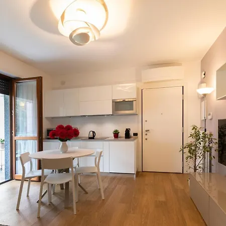 Navigli Stylish Apartamento