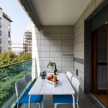 Navigli Stylish Apartamento Milão