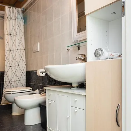 Boutique Loft In Fashion District - Cozy & מילאנו