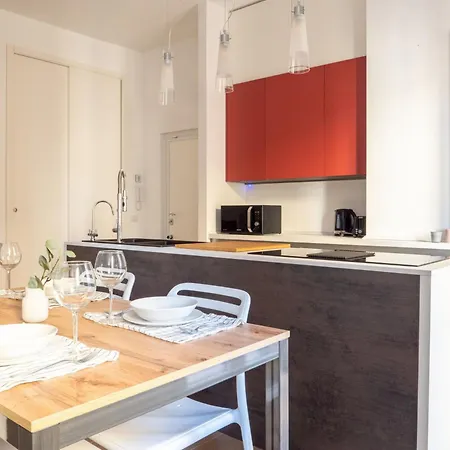 Apartamento The Rent - Beautiful Two-bedroom Close To Cinque Giornate Square
