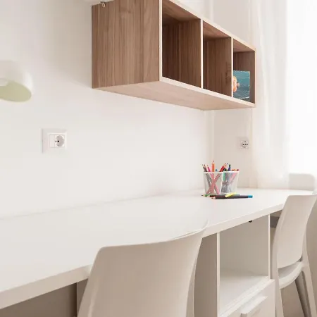 The Rent - Gorgeous Two-bedroom Close To Cinque Giornate Square *