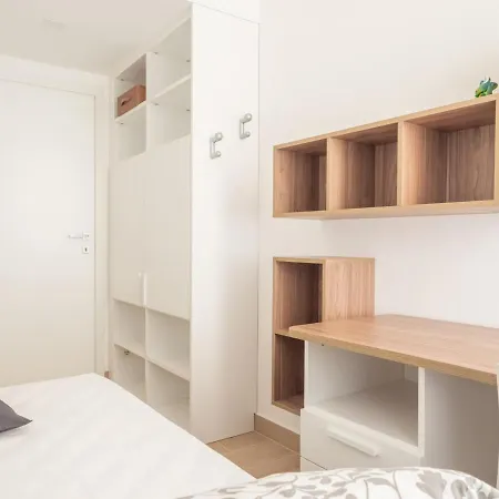 Apartamento The Rent - Beautiful Two-bedroom Close To Cinque Giornate Square *