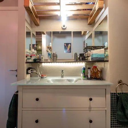 Nice Studio Loft Homestay