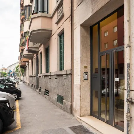 The Rent - Beautiful Two-bedroom Close To Cinque Giornate Square Apartmán *