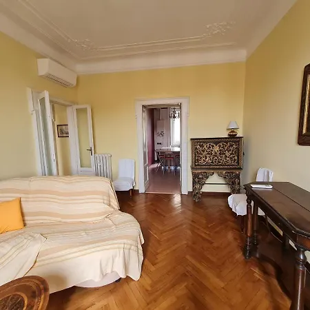 Amendola - Monte Rosa Charme Apartments Milan