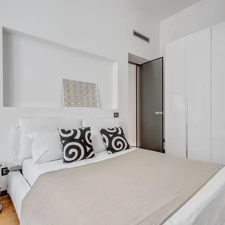Easylife - Wonderful & Stylish House In The Center