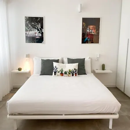 Easy Navigli Apartment *