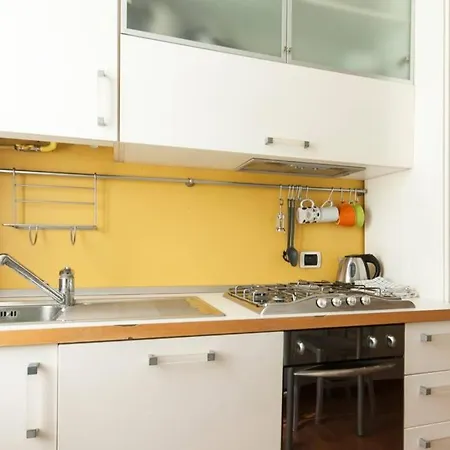 Youhosty - San Gottardo 13 Apartman