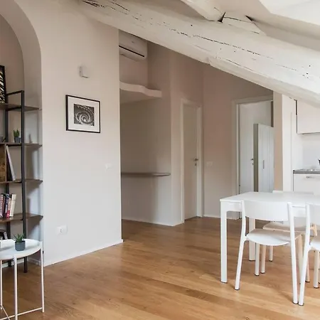 Breathtaking Castle View Youhosty - Quintino Sella Apartamento *