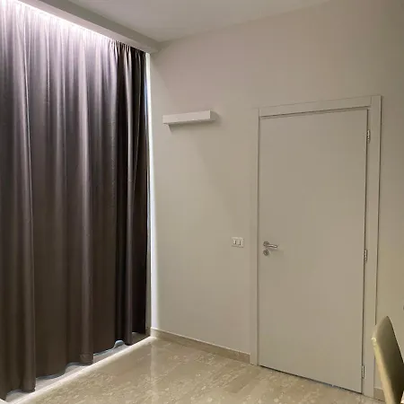 Oasi Village ميلان