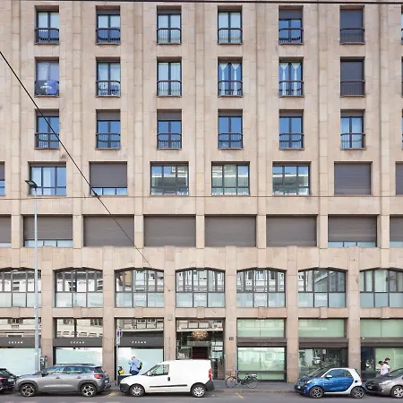 Apartment Easyhomes-madonnina View *