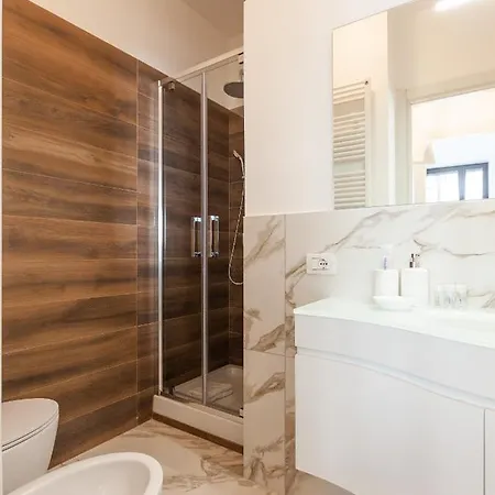 Easyhomes-madonnina View *